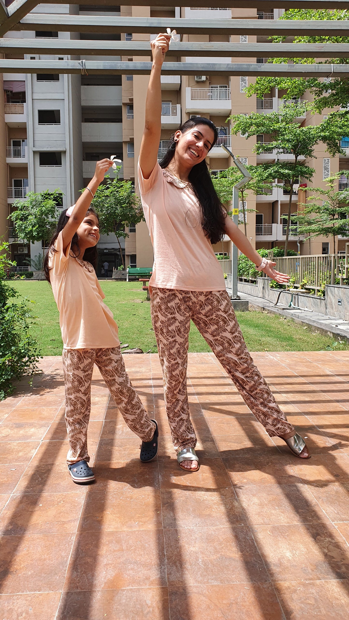 Mother & Child Twinning Night Suit Set With Top & Pyjama